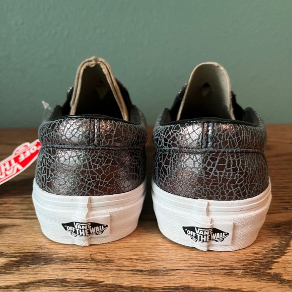 Vans Metalic Leather Slip On's    Women's Size 7    Men's Size 5.5    NWT - Picture 6 of 10
